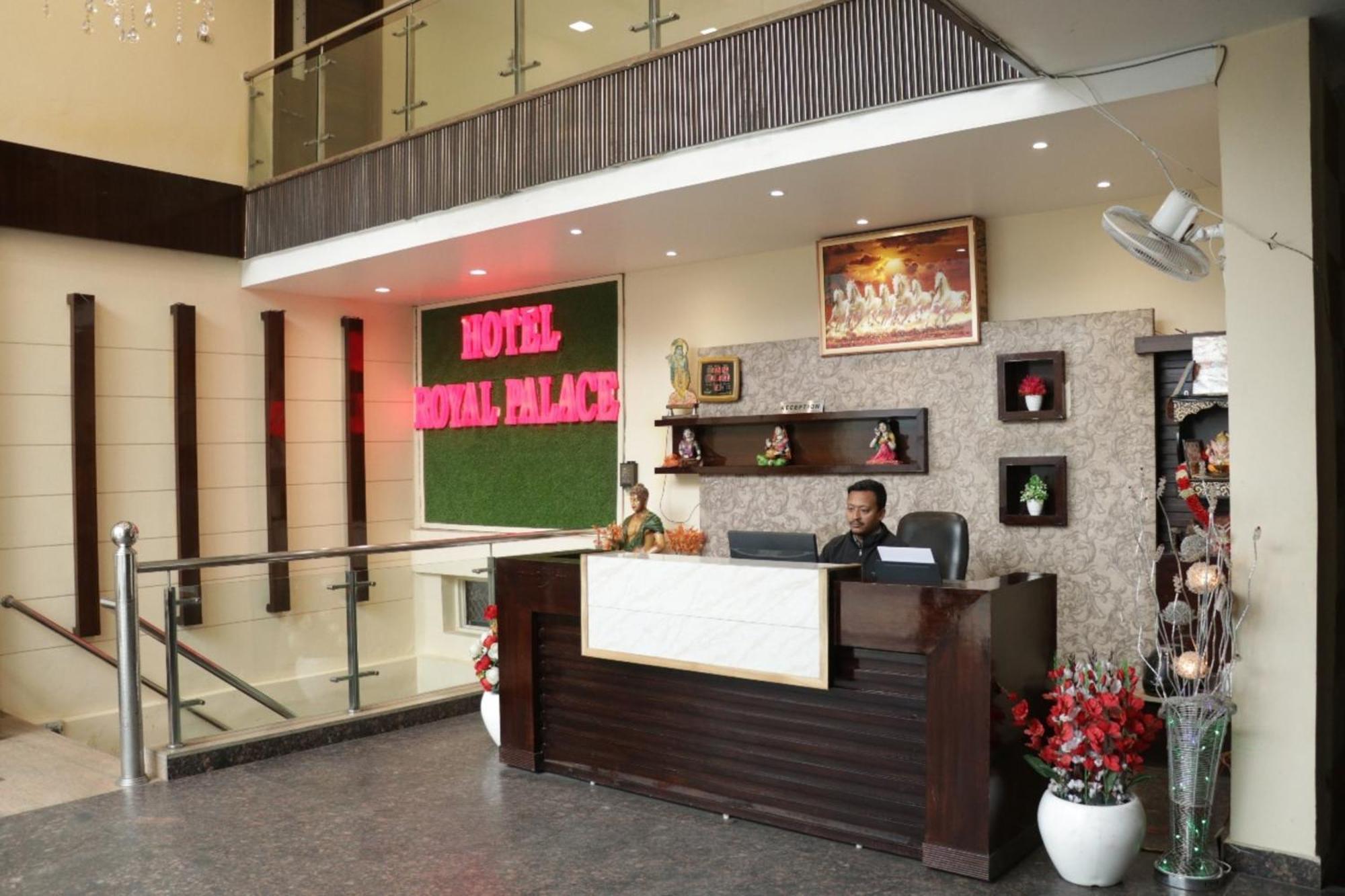 Hotel Royal Palace جالاندار المظهر الخارجي الصورة